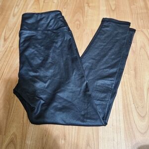 Black Shiny Leggings